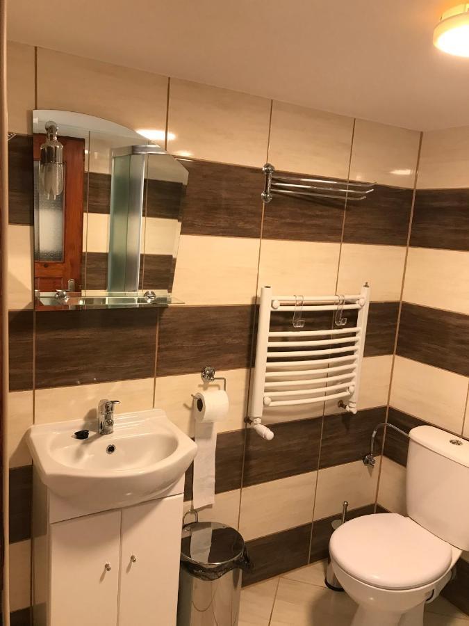 Apartament I Pokoje U Piotra Sromowce Nizne Ngoại thất bức ảnh